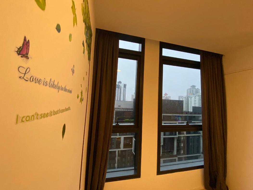 Arcoris, Mont Kiara By Mk Home Kuala Lumpur Eksteriør bilde